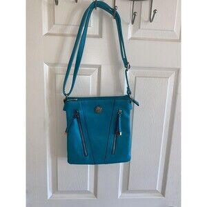 Purse W/ Adjustable Strap Mark On Front Side Wear & Tear On Bottom Corners. Teal